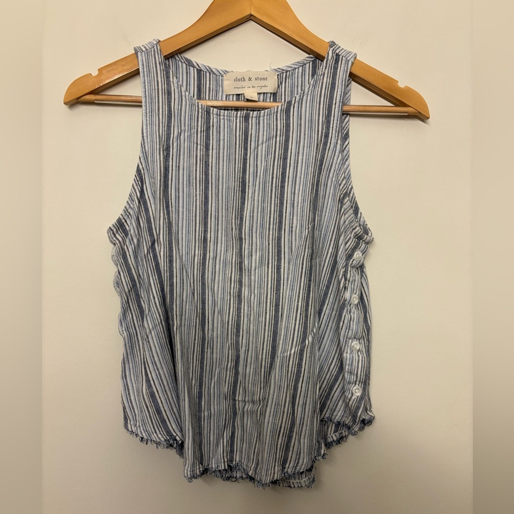 Cloth & Stone Sleeveless Blouse Size Small
